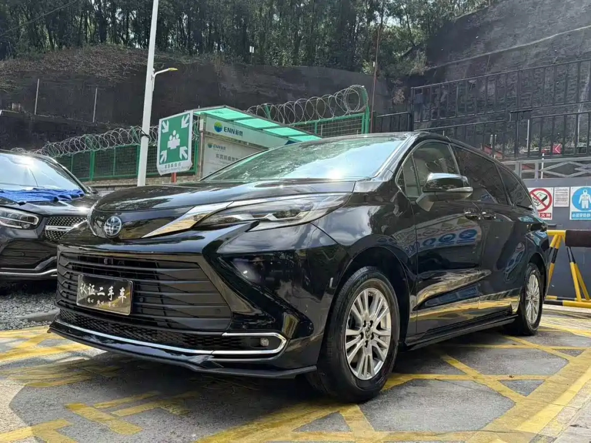 TOYOTA SIENNA SIENNA  2023