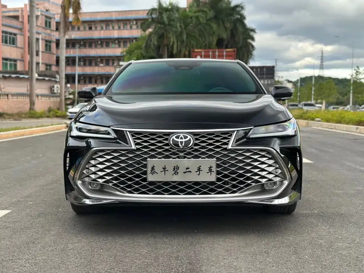 TOYOTA AVALON