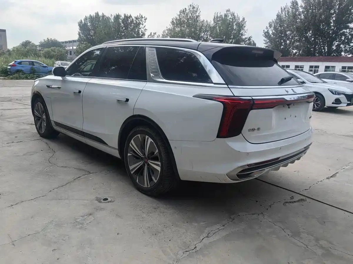 HONGQI E-HS9