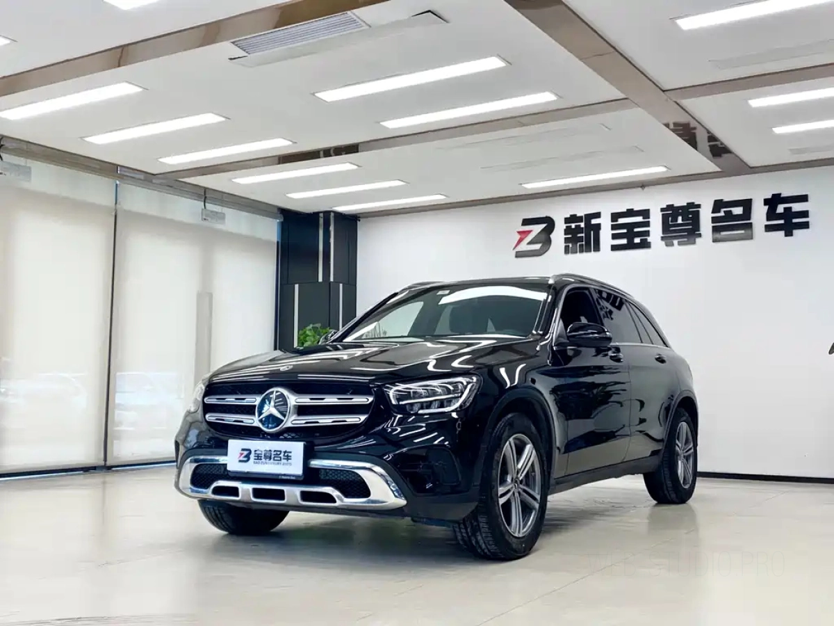 MERCEDES BENZ GLC