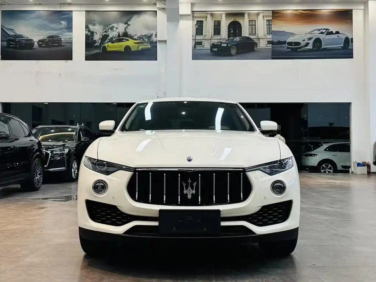 MASERATI LEVANTE