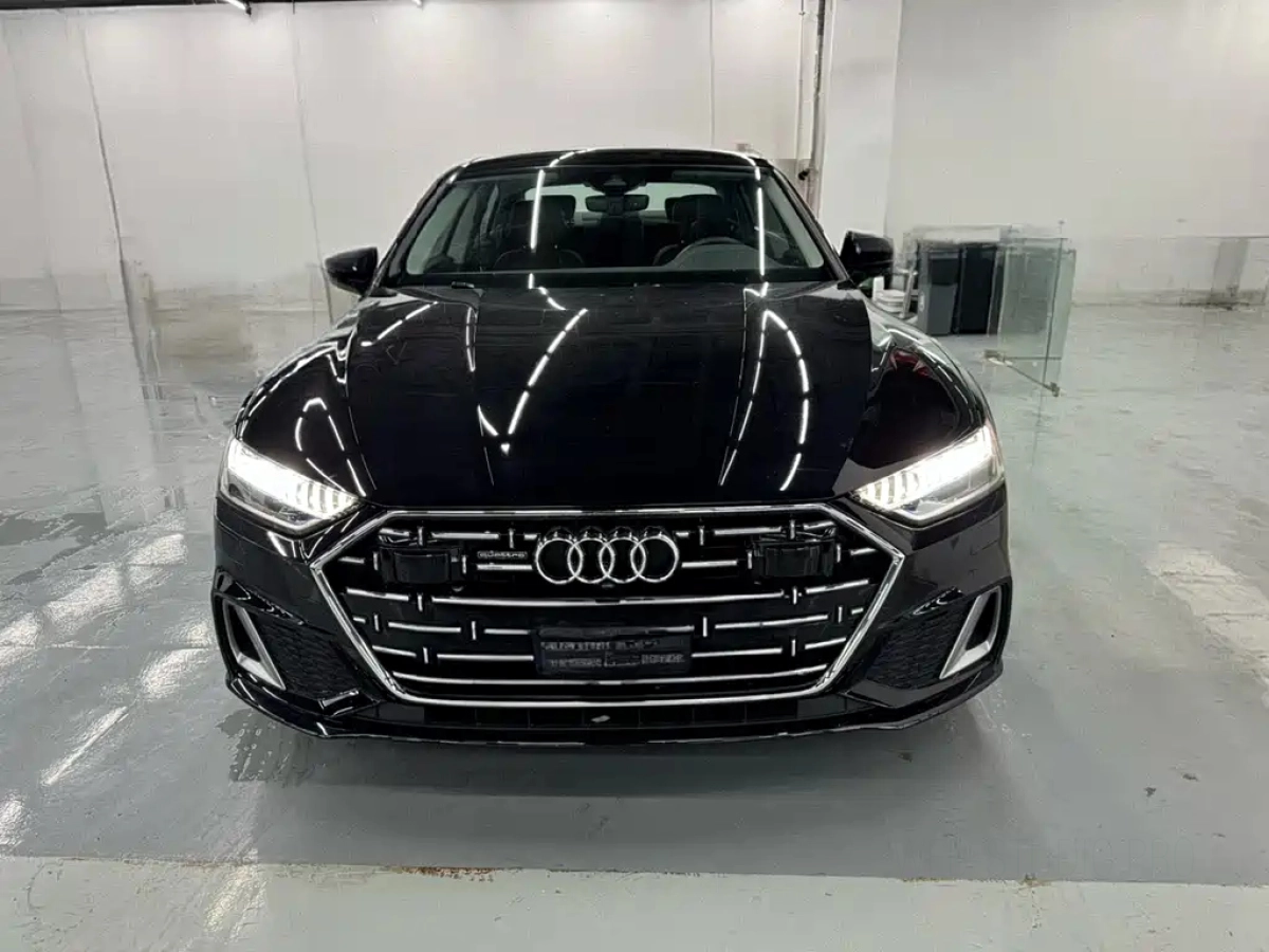 AUDI A7L