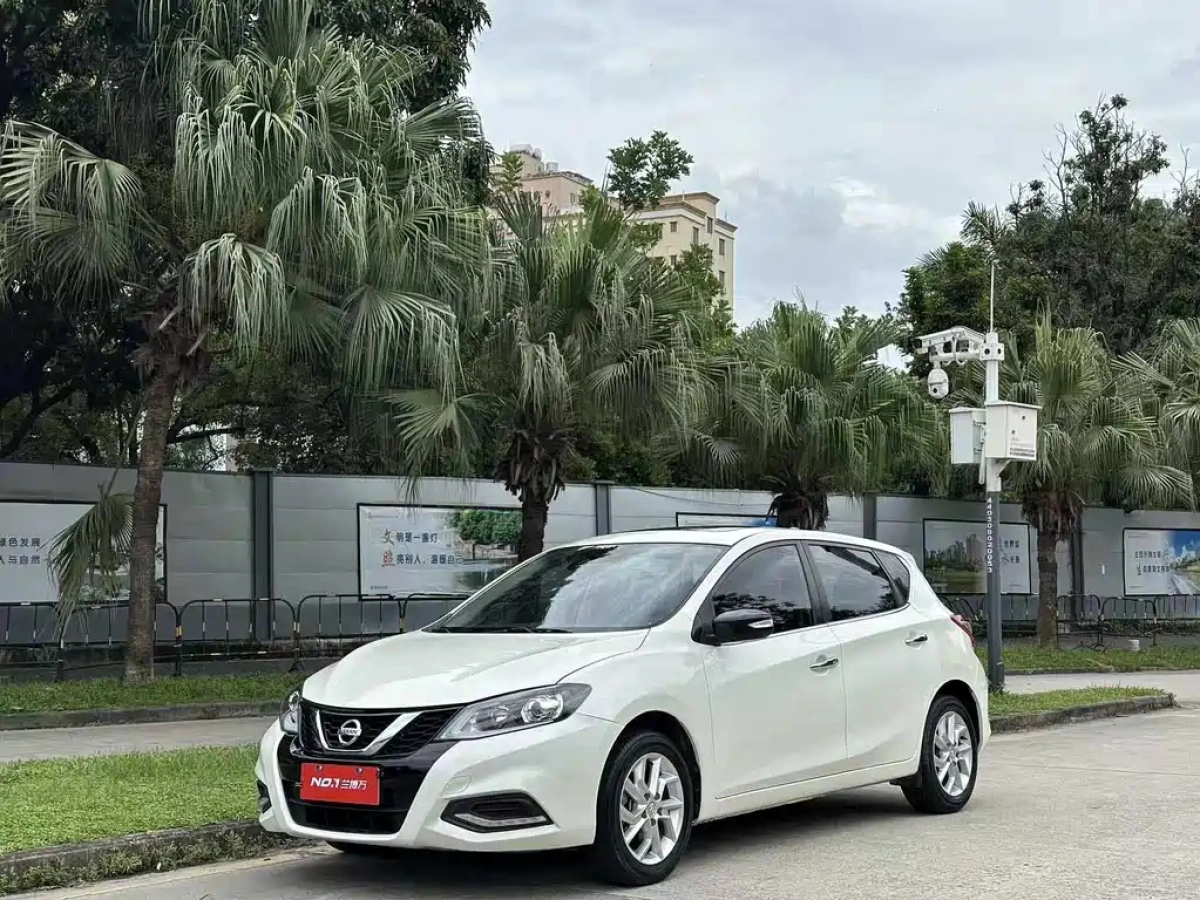 NISSAN TIIDA TIIDA