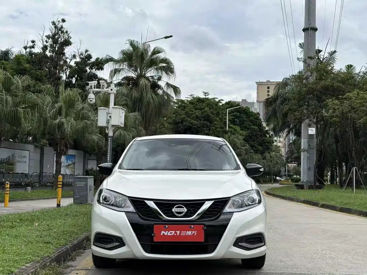 NISSAN TIIDA TIIDA