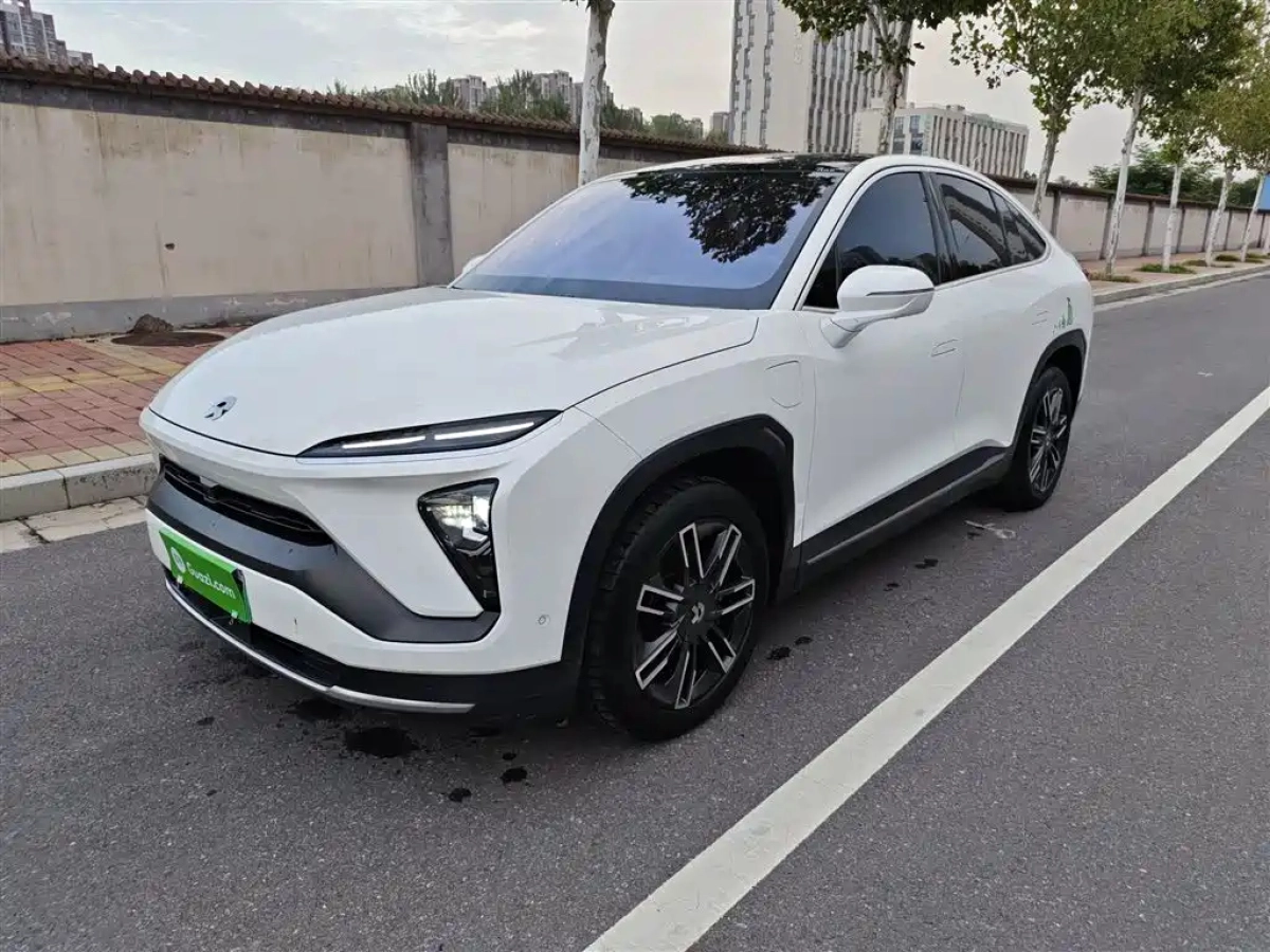 NIO EC6