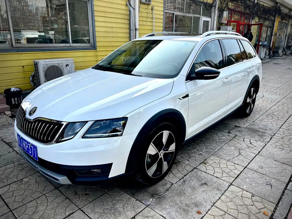 SKODA OCTAVIA
