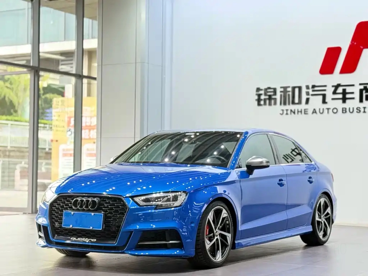 AUDI S3  2019