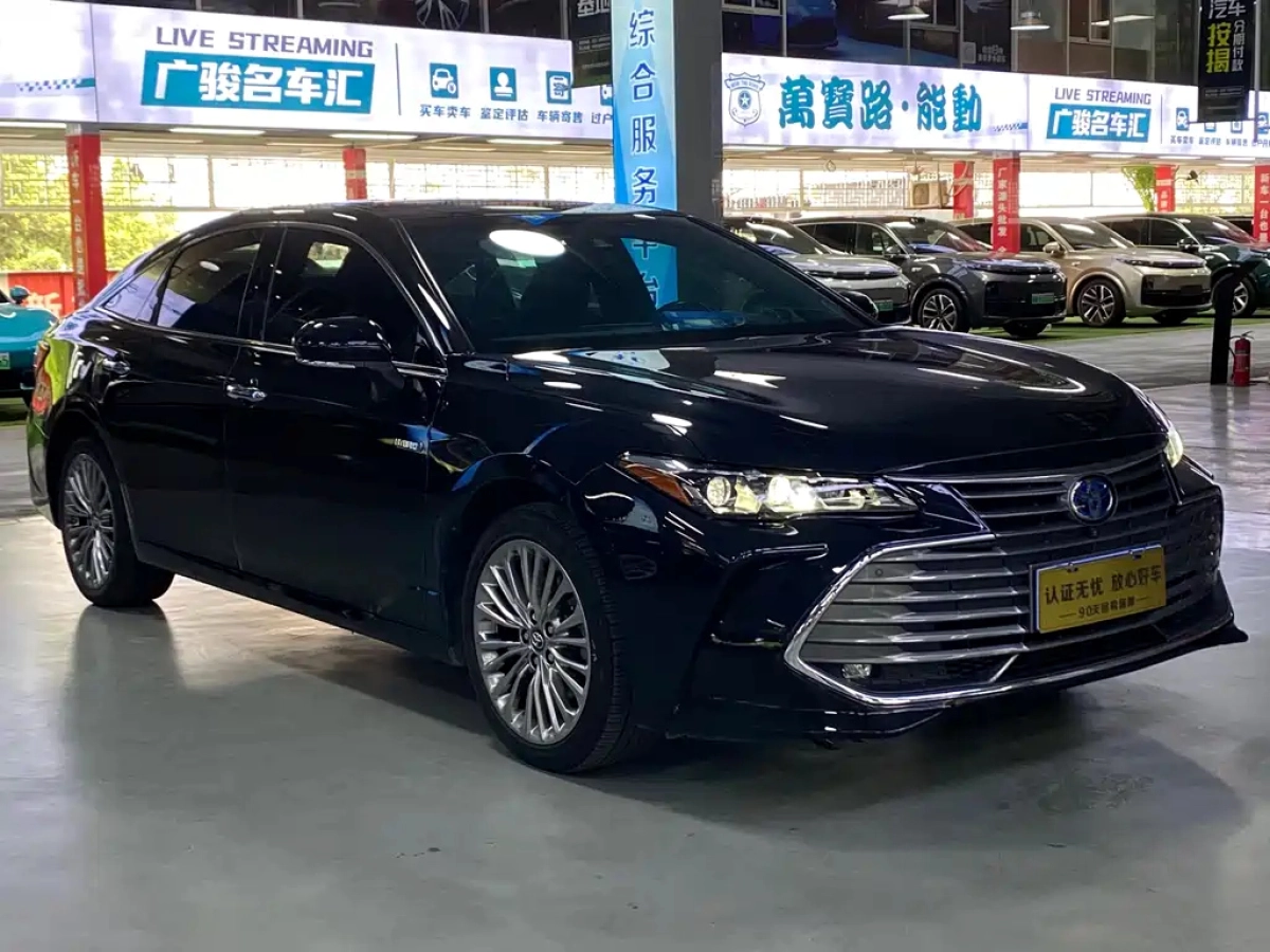 TOYOTA AVALON