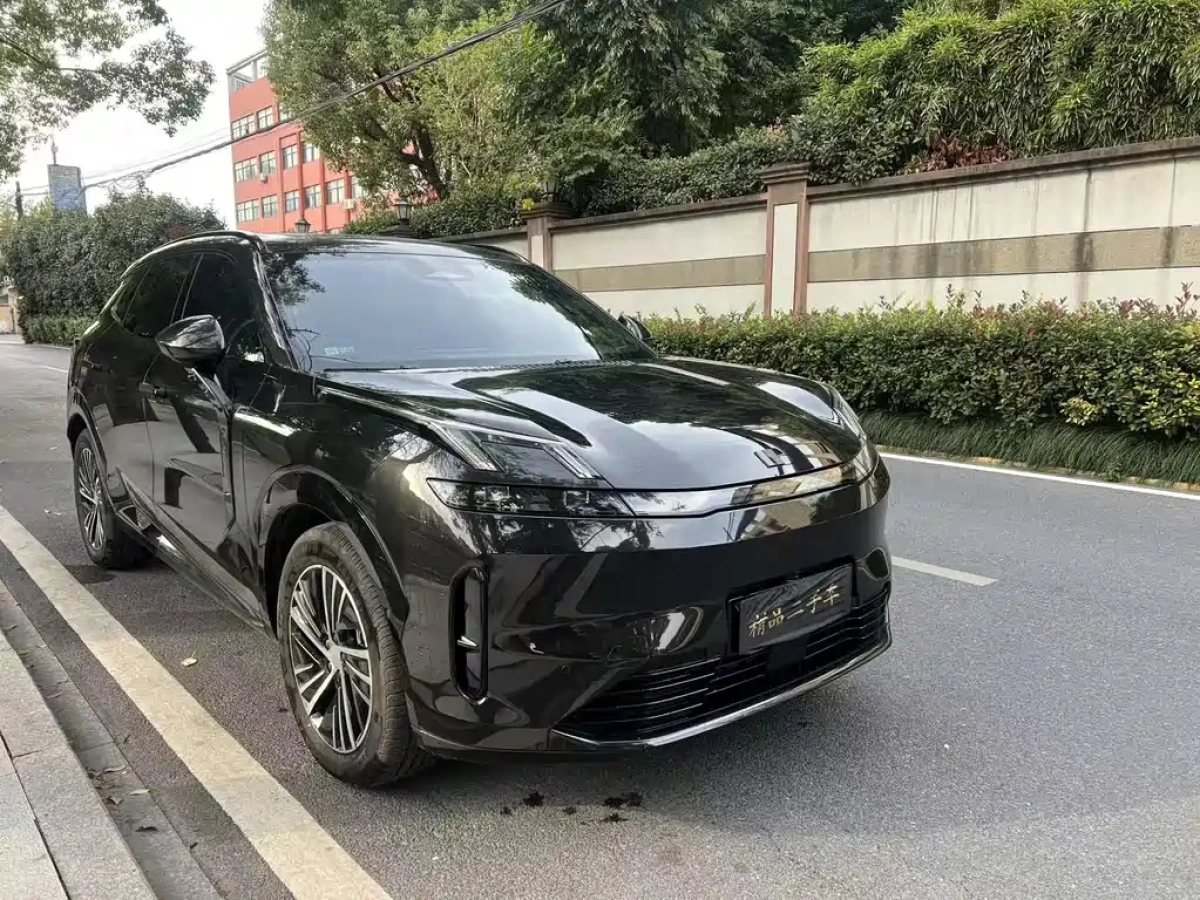 LYNK&CO 08 NEW ENERGY