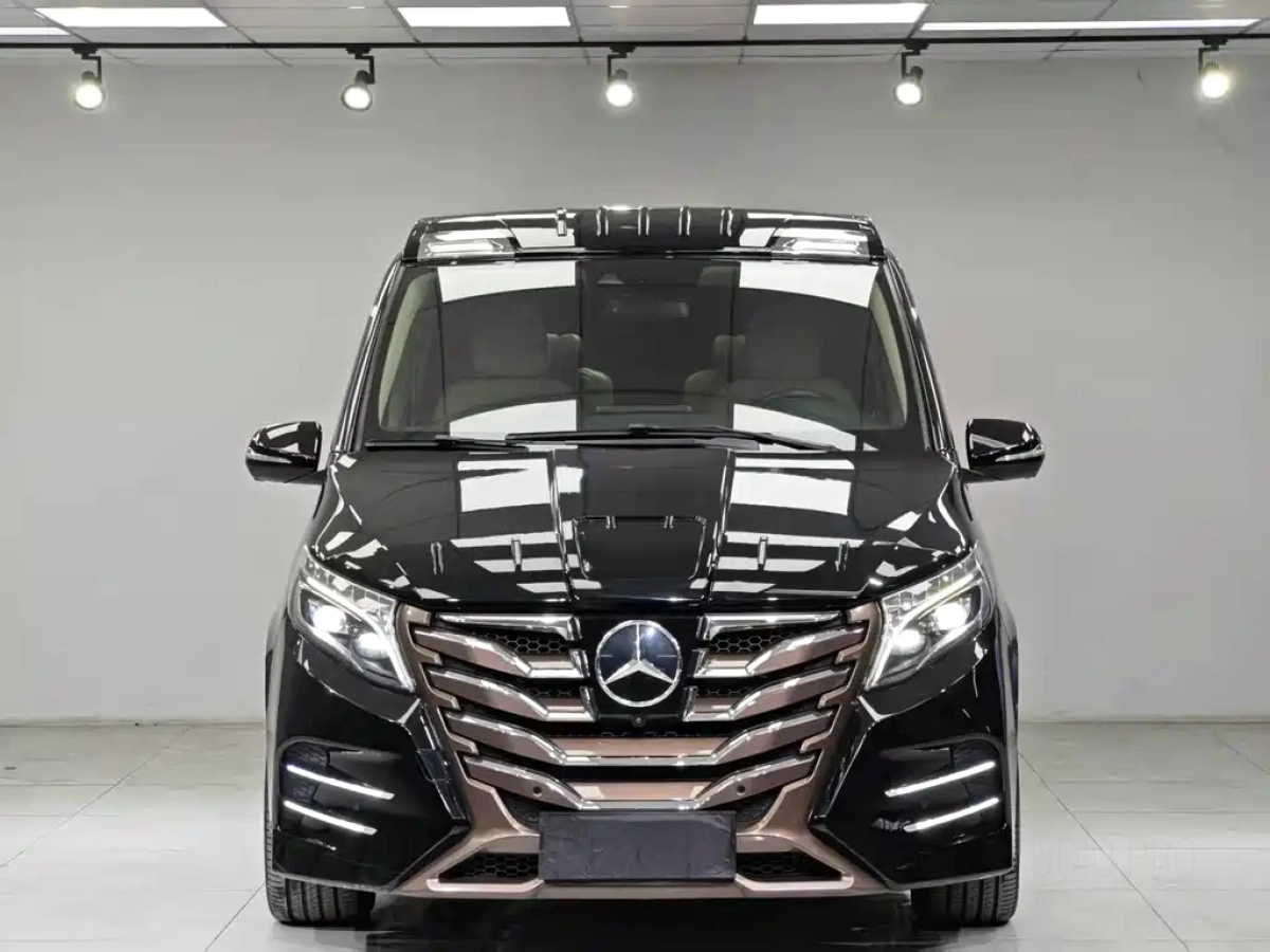 MERCEDES BENZ V-CLASS