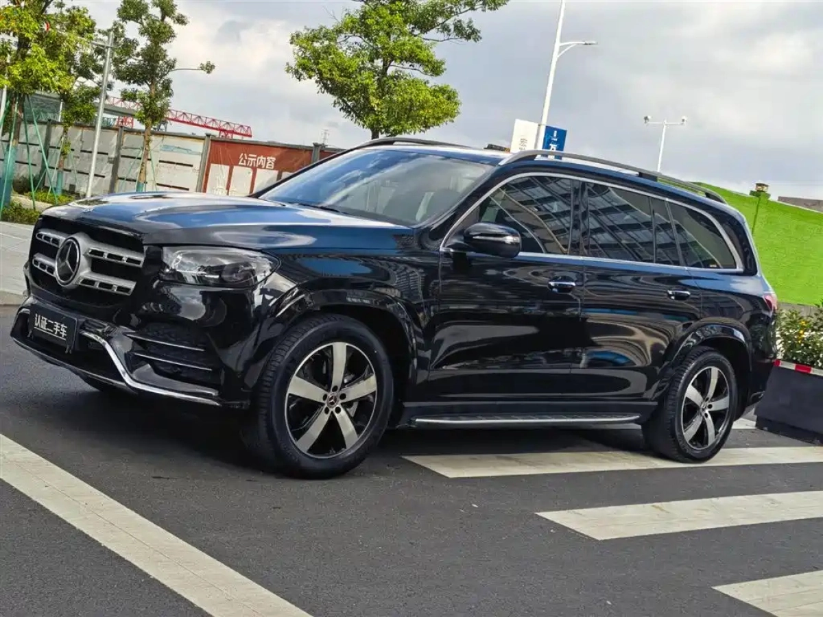 MERCEDES BENZ GLS