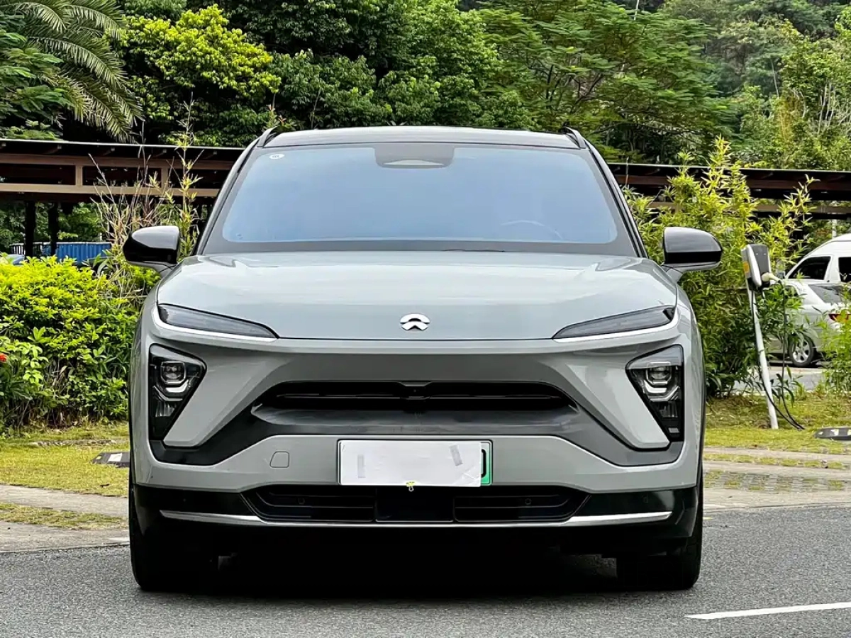 NIO ES6