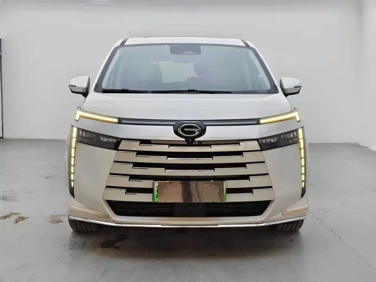 TRUMPCHI E8 NEW ENERGY