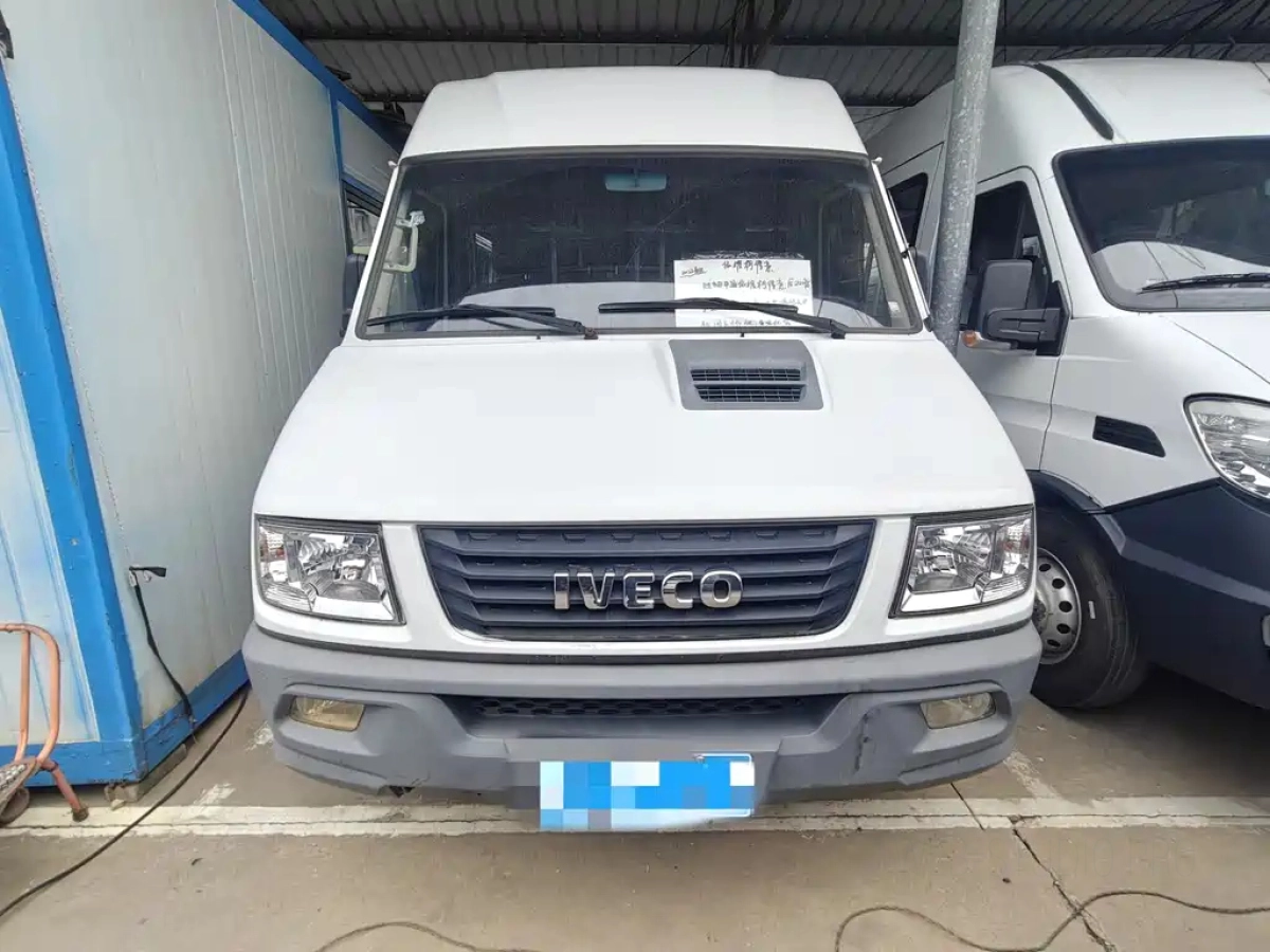 IVECO POWER DAILY