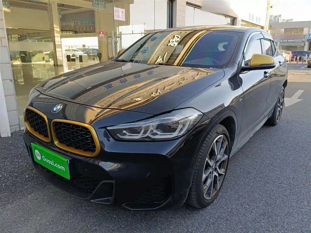 BMW X2