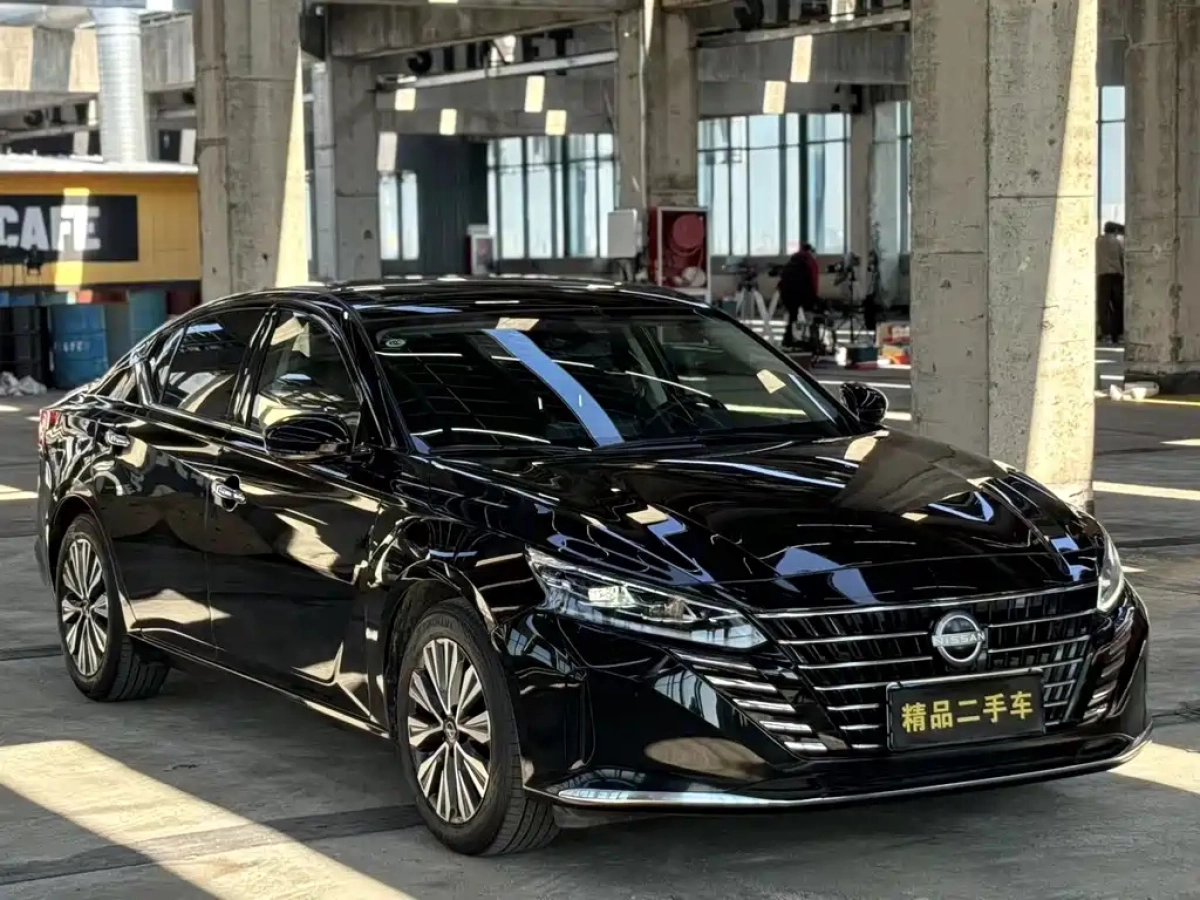 NISSAN TEANA