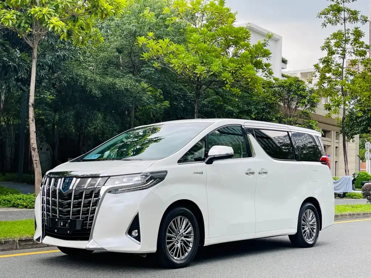 TOYOTA ALPHARD