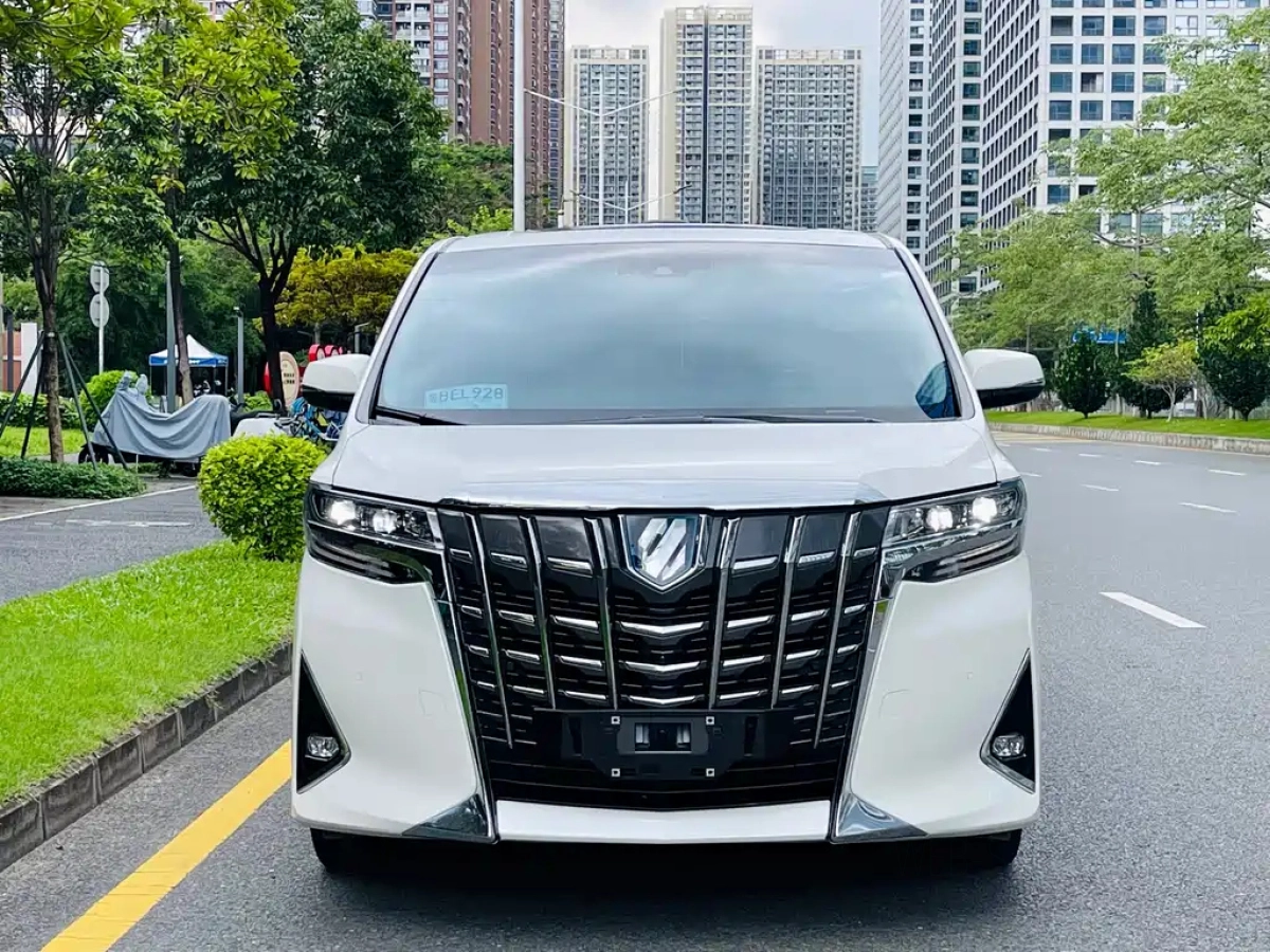 TOYOTA ALPHARD