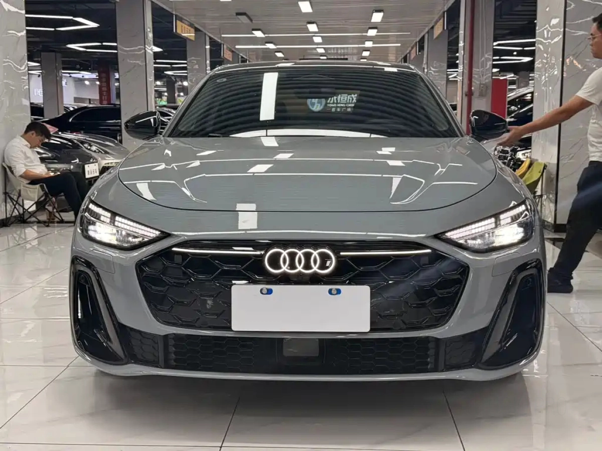 AUDI A5L