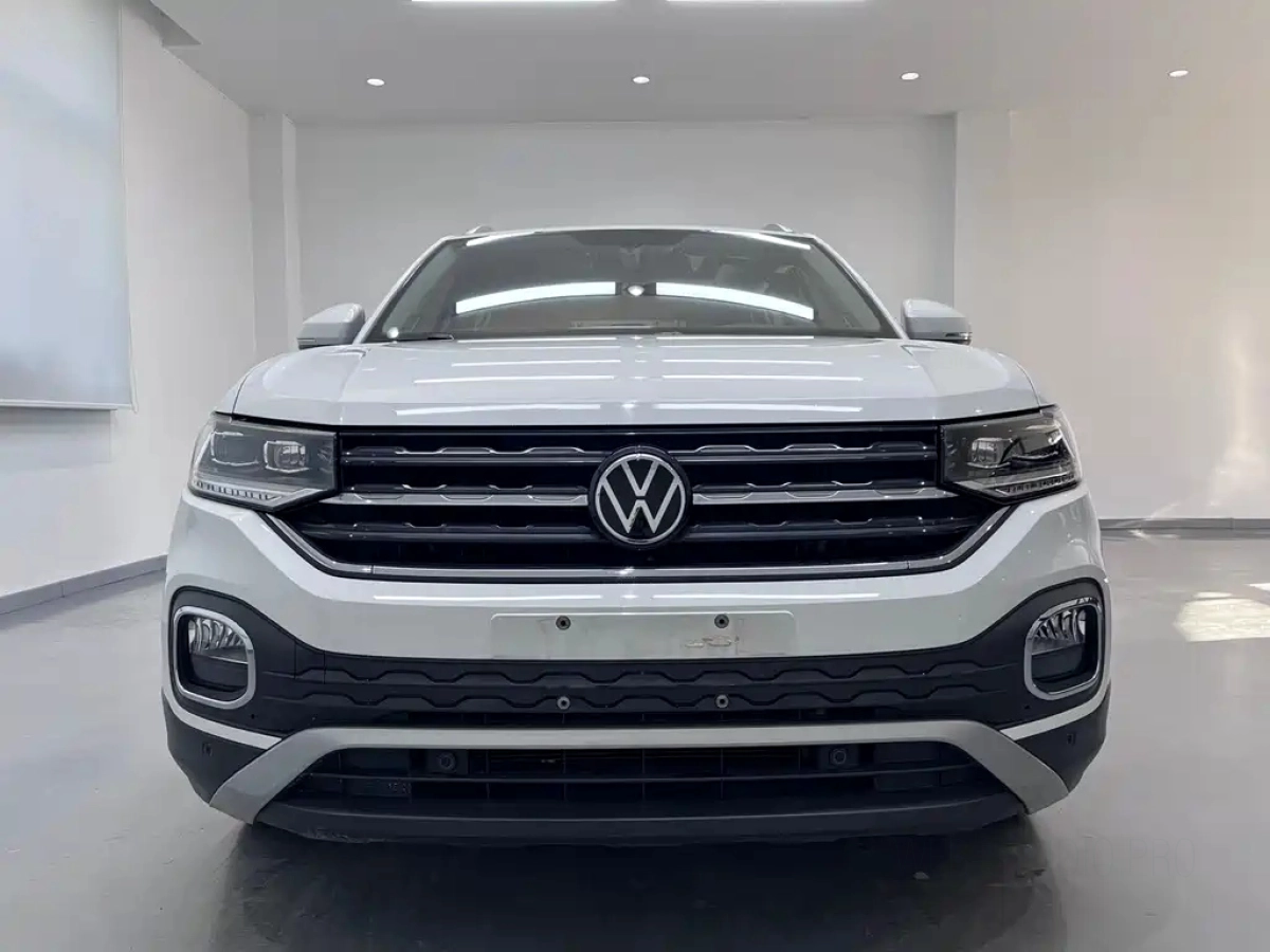 VOLKSWAGEN TACOUA