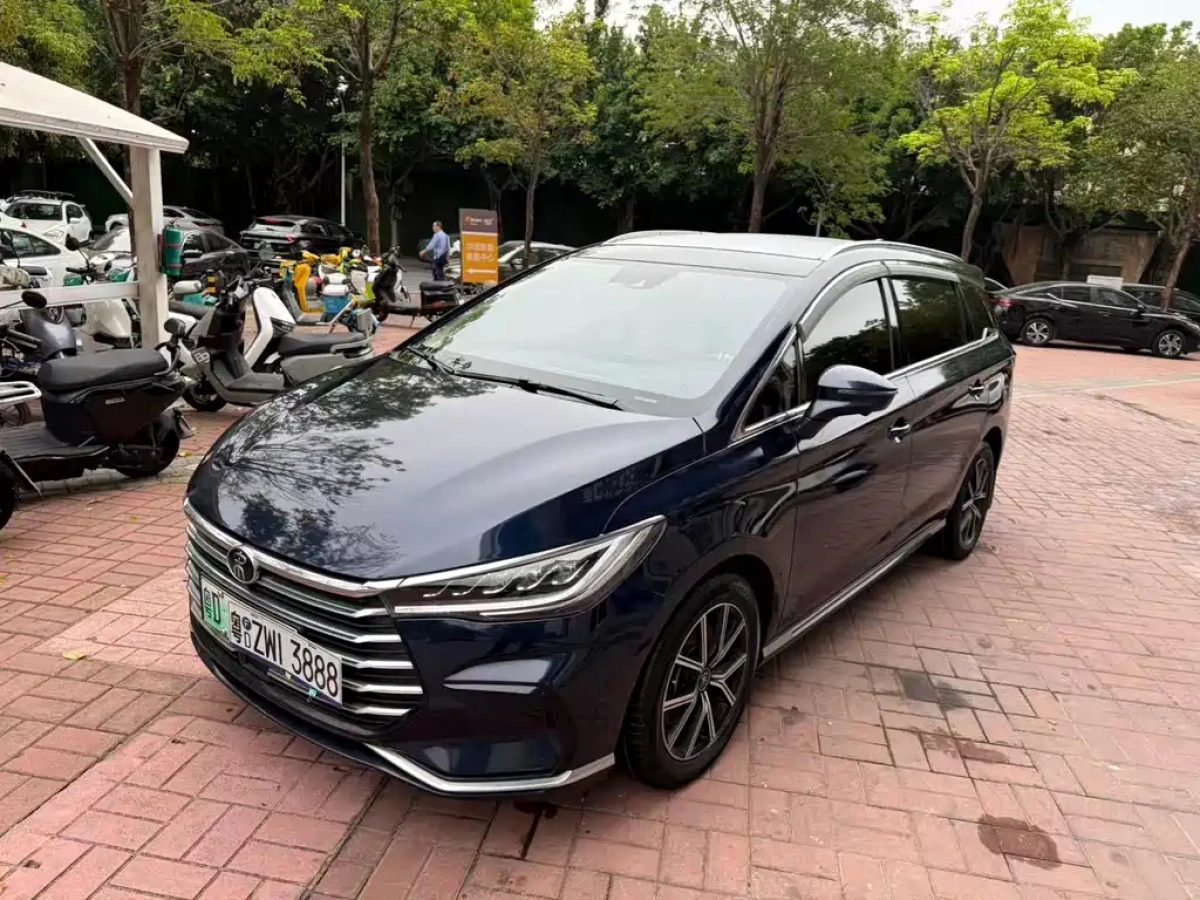 BYD SONG MAX NEW ENERGY