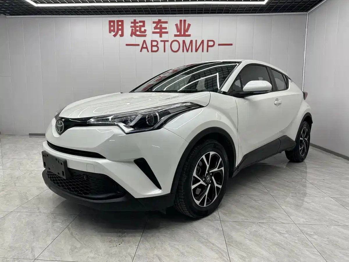 TOYOTA C-HR  2021