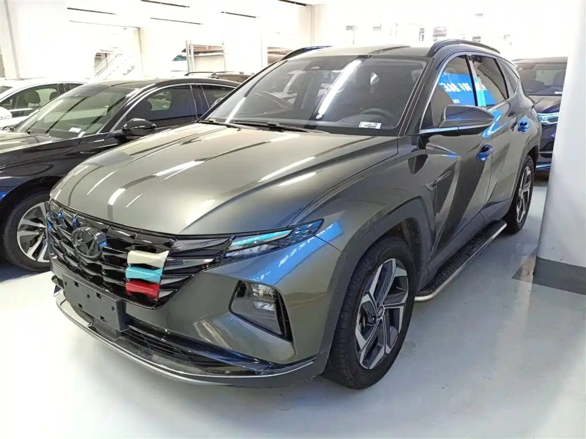 HYUNDAI TUCSON  2023