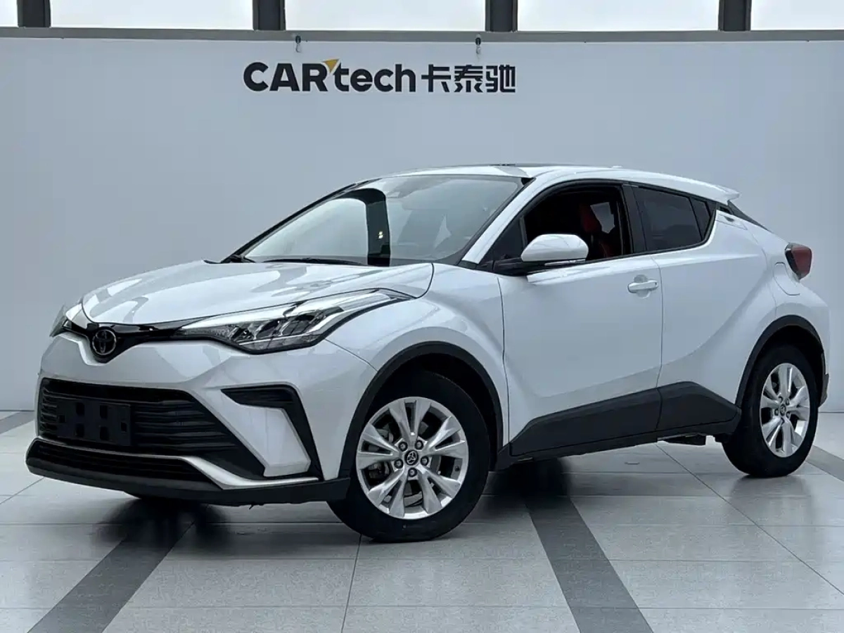 TOYOTA IZOA  2022