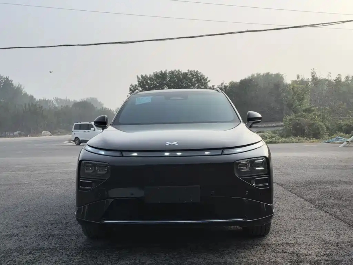 XPENG MOTORS G9