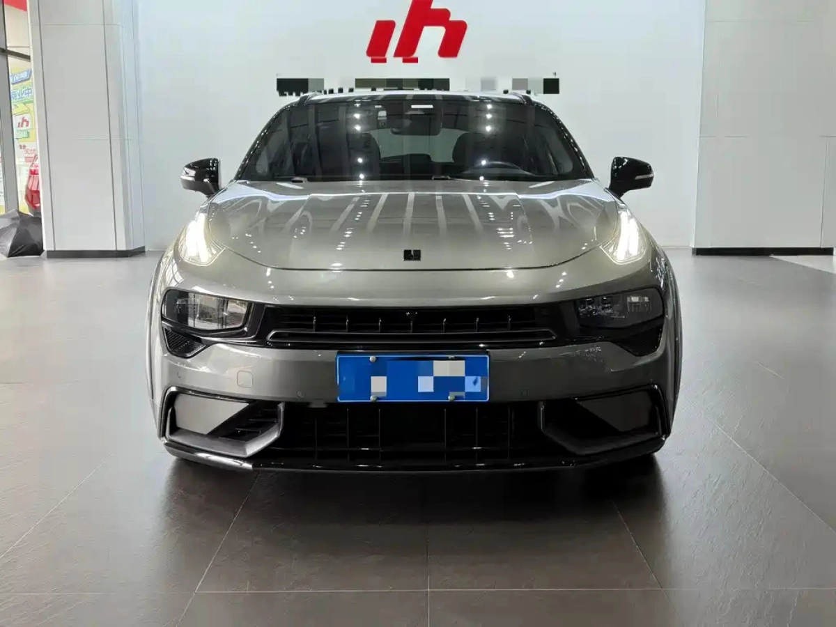 LYNK&CO 02 HATCHBACK