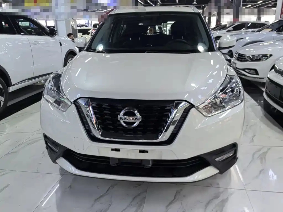 NISSAN KICKS