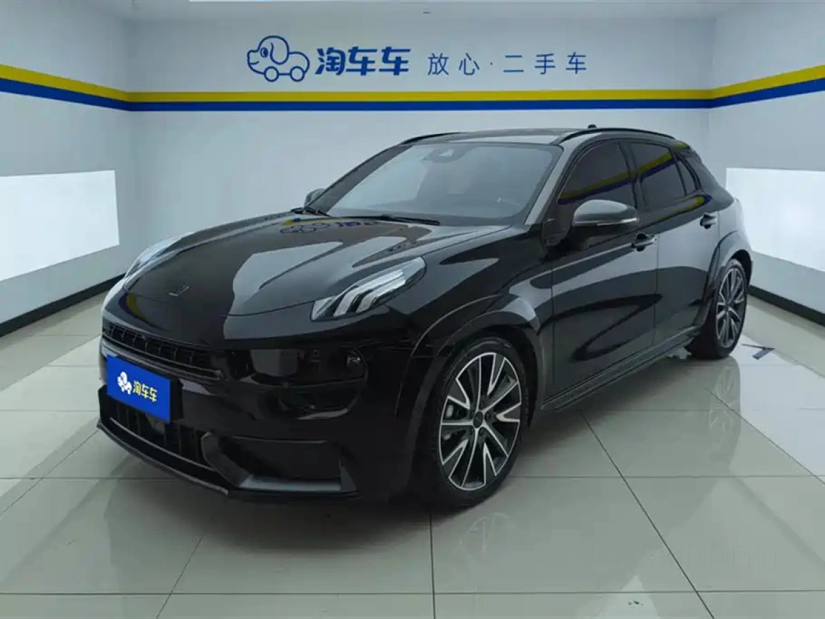 LYNK&CO 02 HATCHBACK
