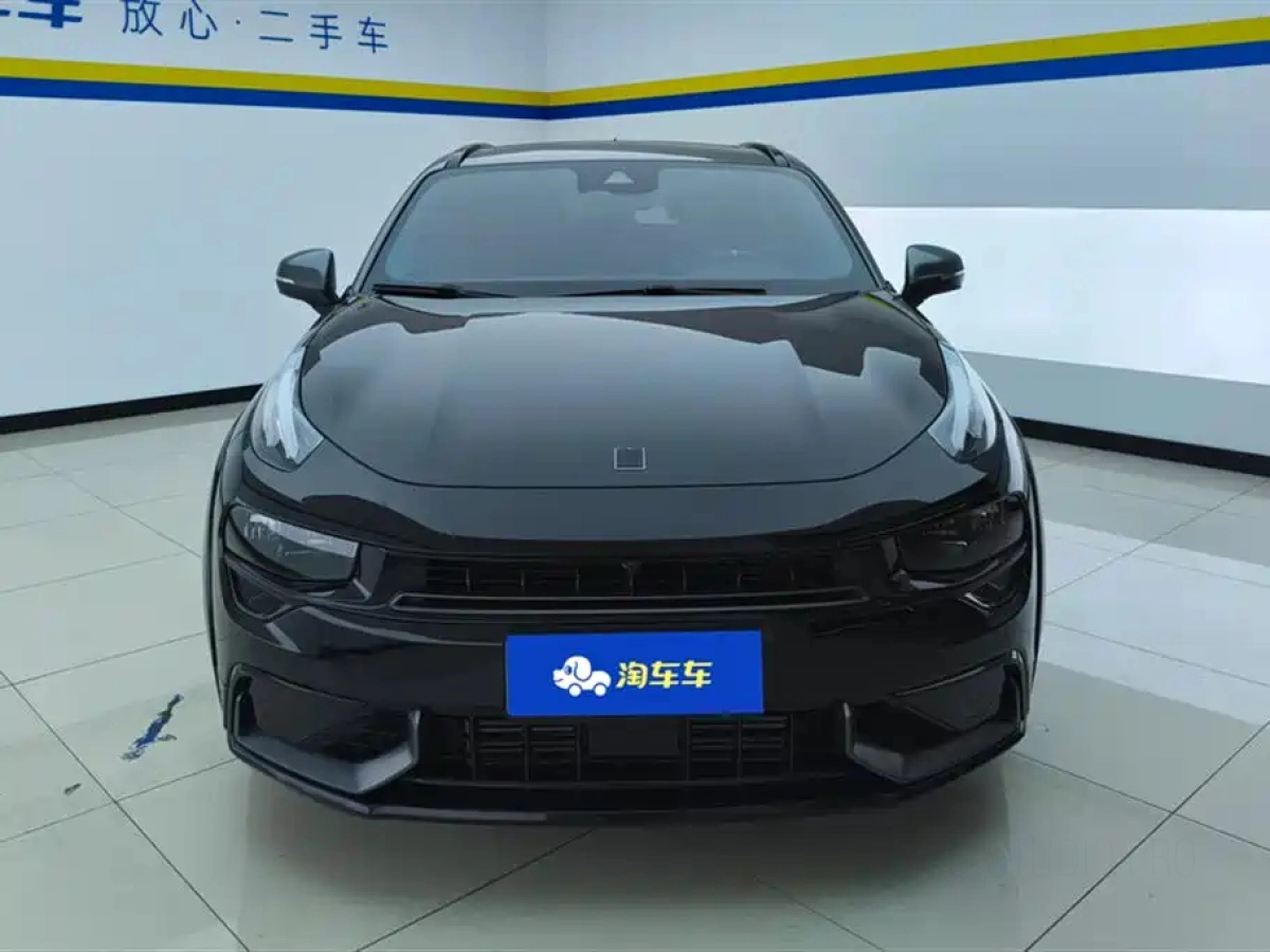 LYNK&CO 02 HATCHBACK