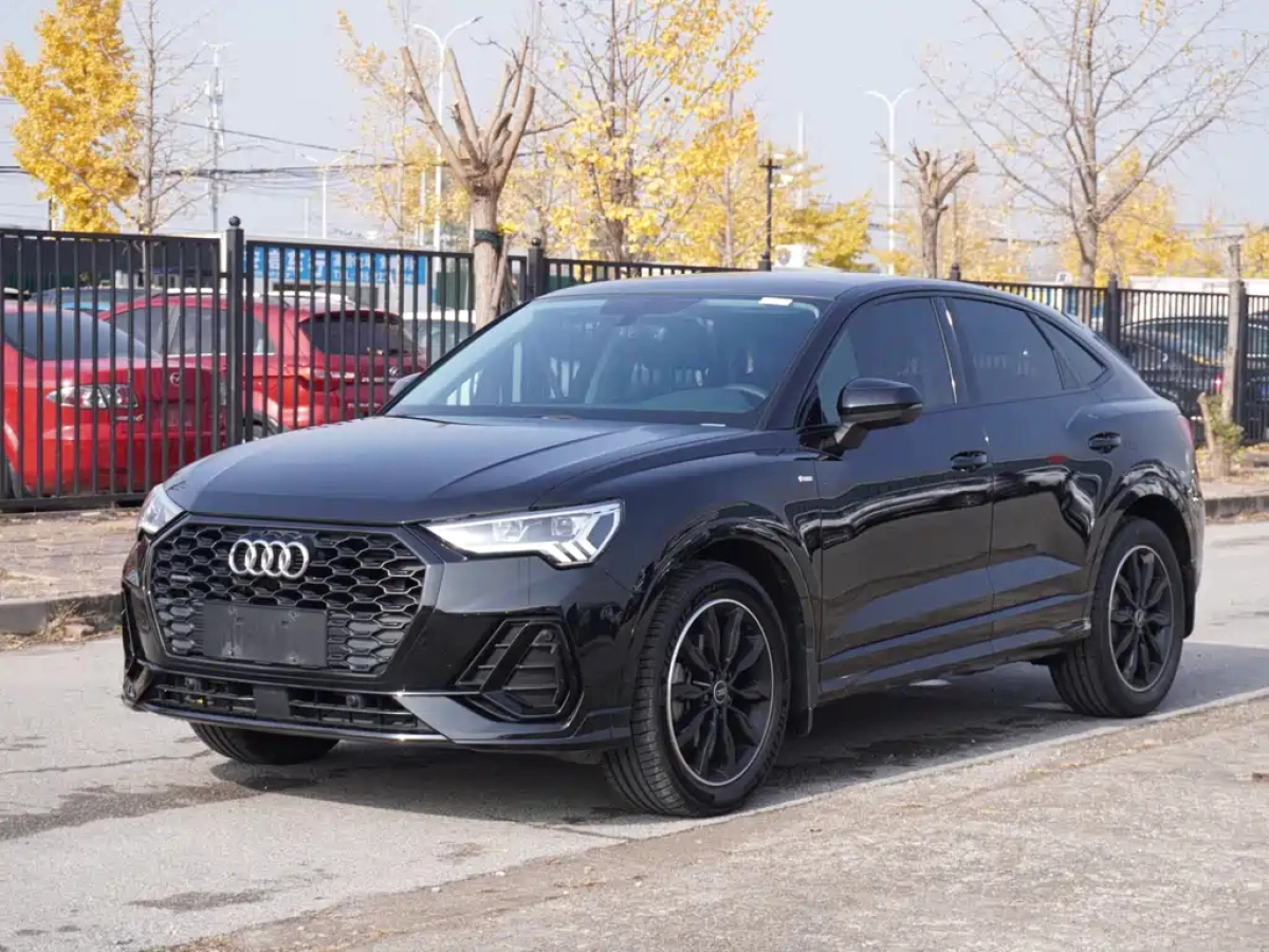 AUDI Q3 SPORTBACK