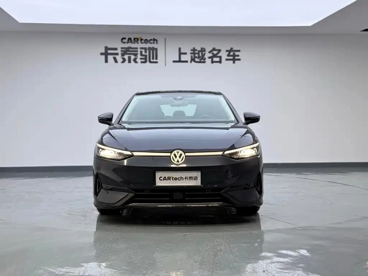 VOLKSWAGEN ID.7 VIZZION