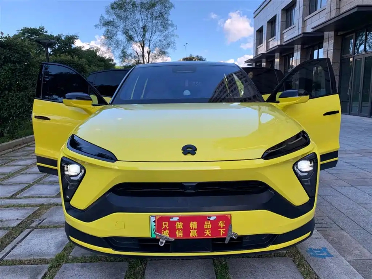 NIO EC6