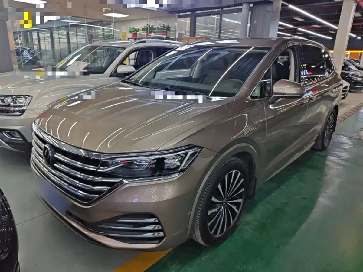 VOLKSWAGEN VILORAN  2020