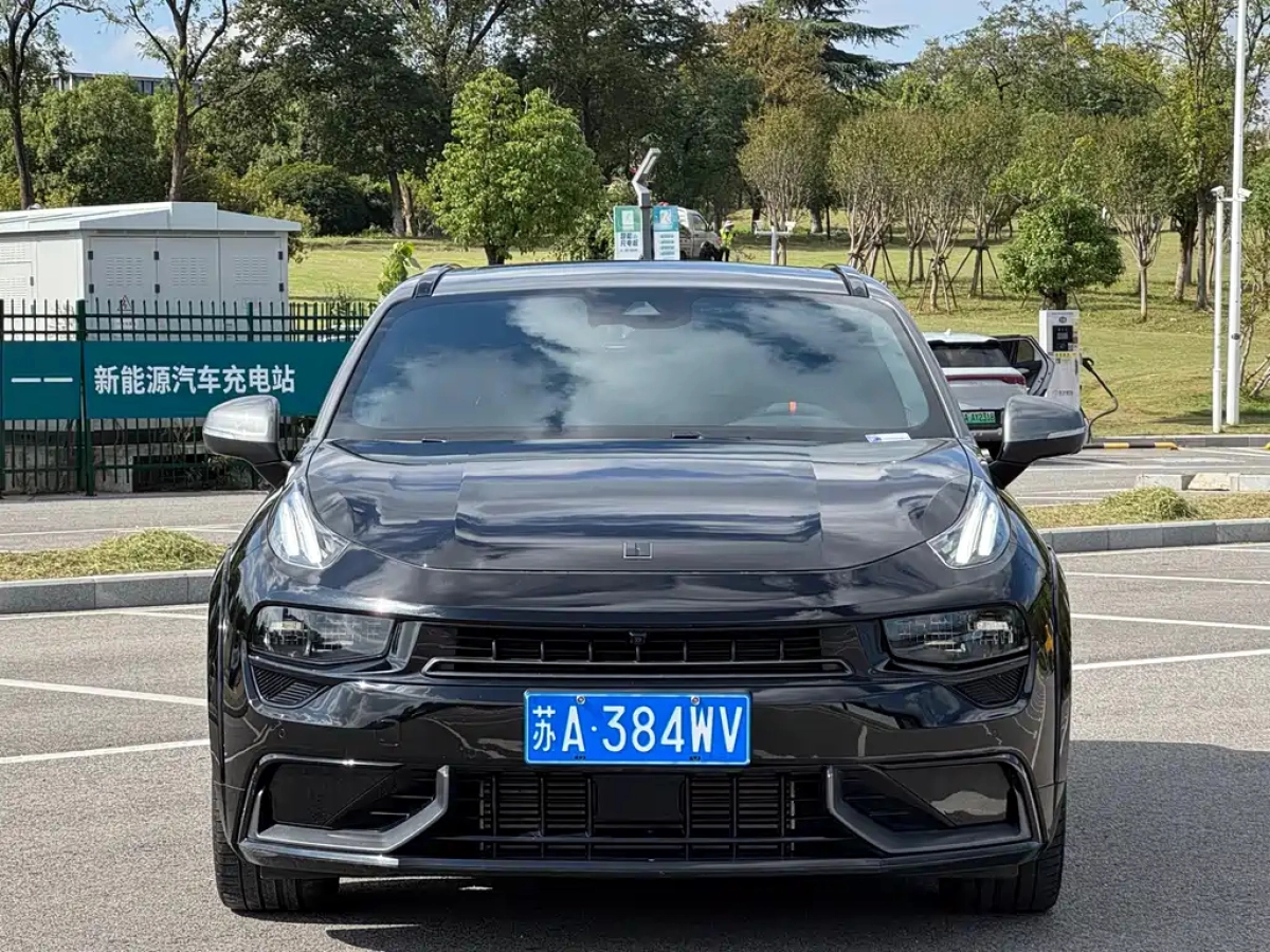 LYNK&CO 02 HATCHBACK