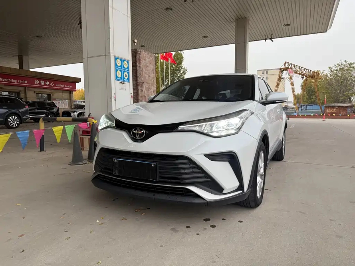 TOYOTA IZOA  2021