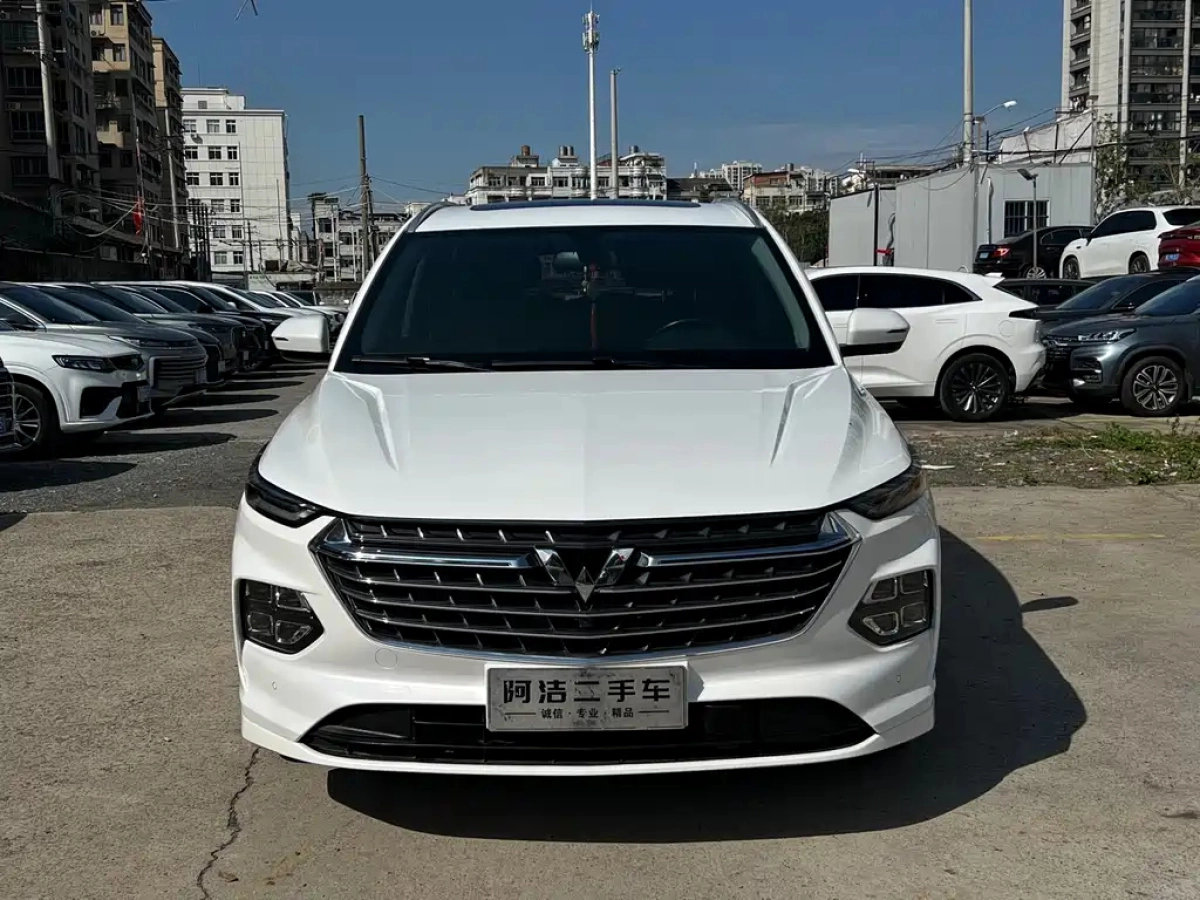 SGMW WULING KAIJIE
