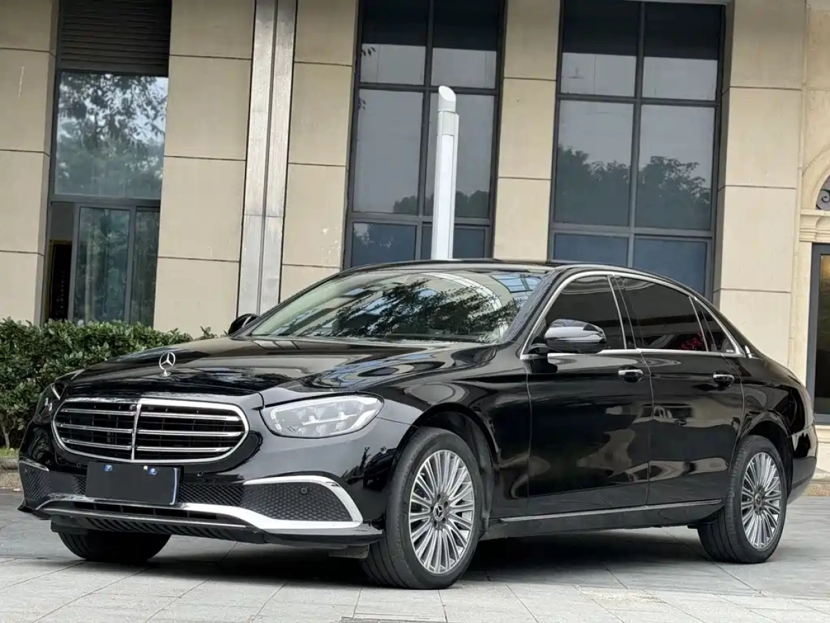 MERCEDES BENZ E-CLASS