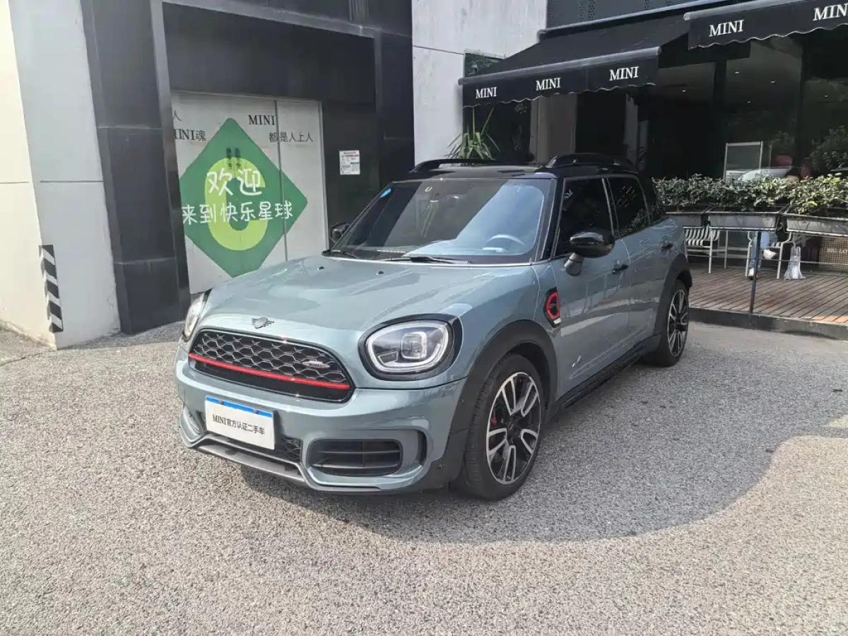 MINI JCW COUNTRYMAN