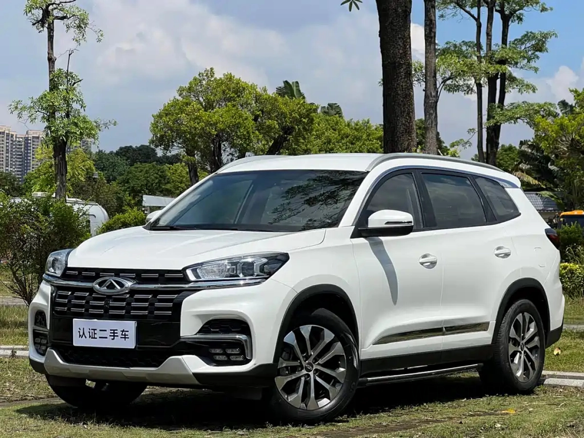CHERY TIGGO 8