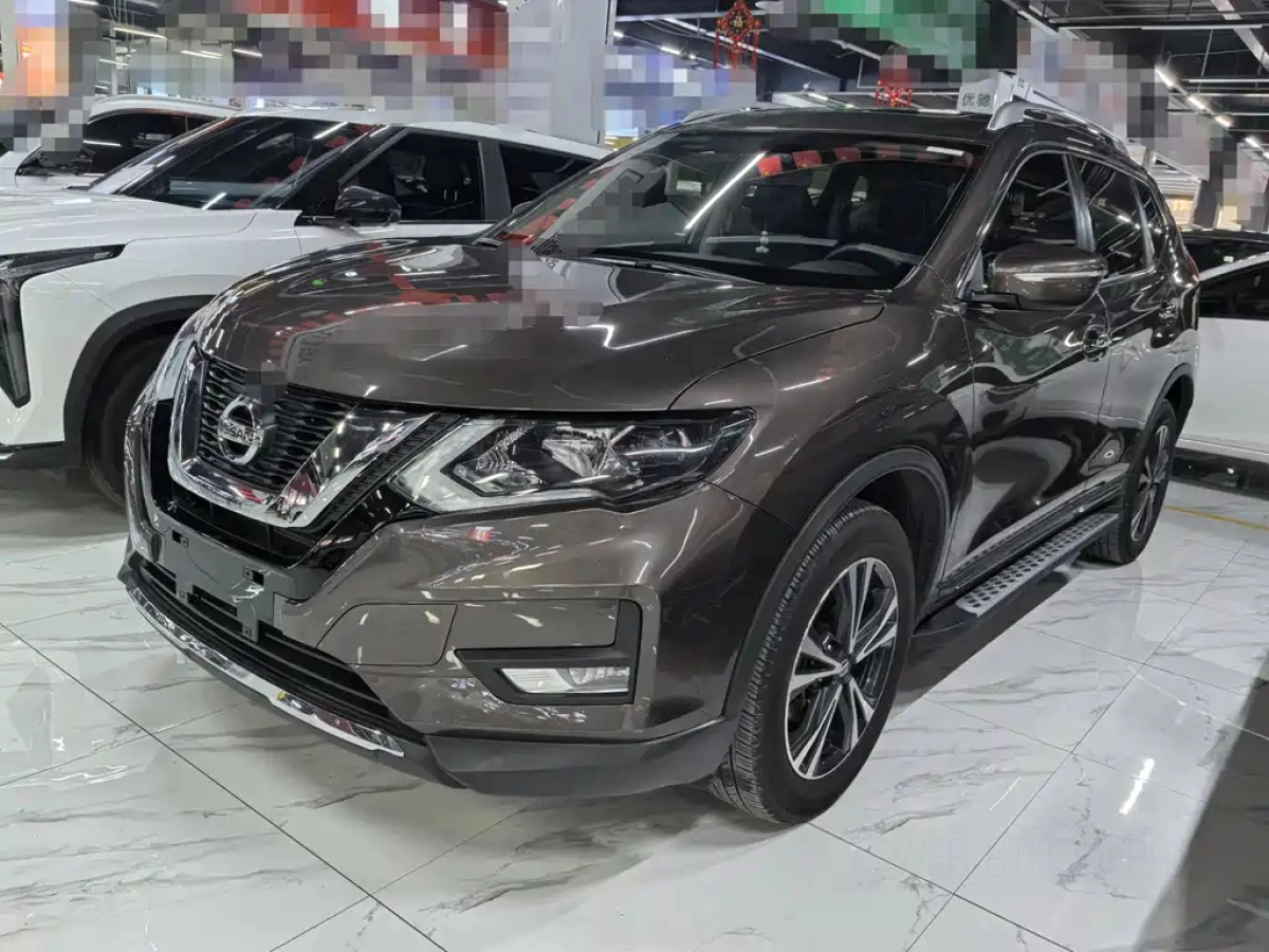 NISSAN X-TRAIL