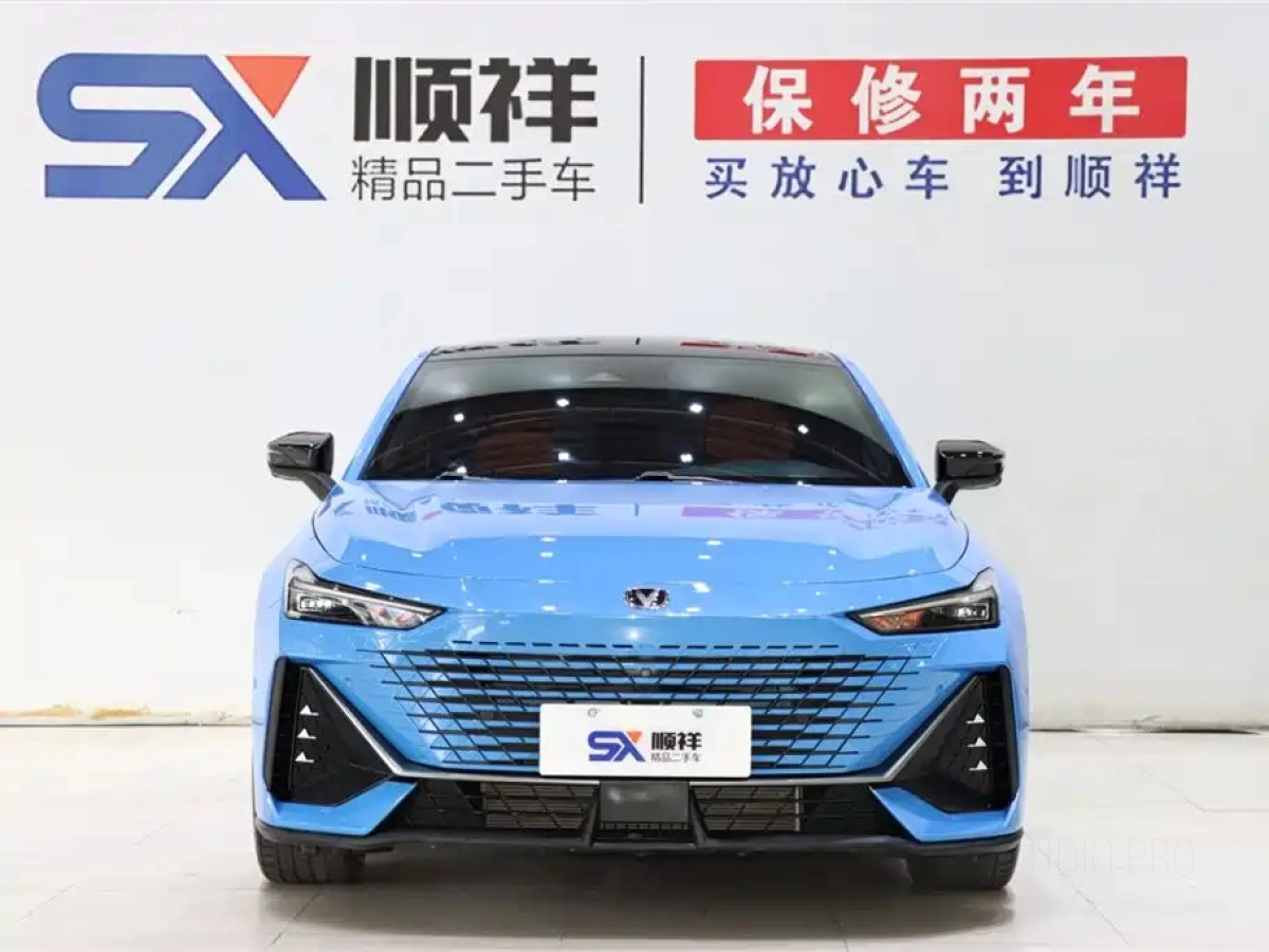 CHANGAN UNI-V