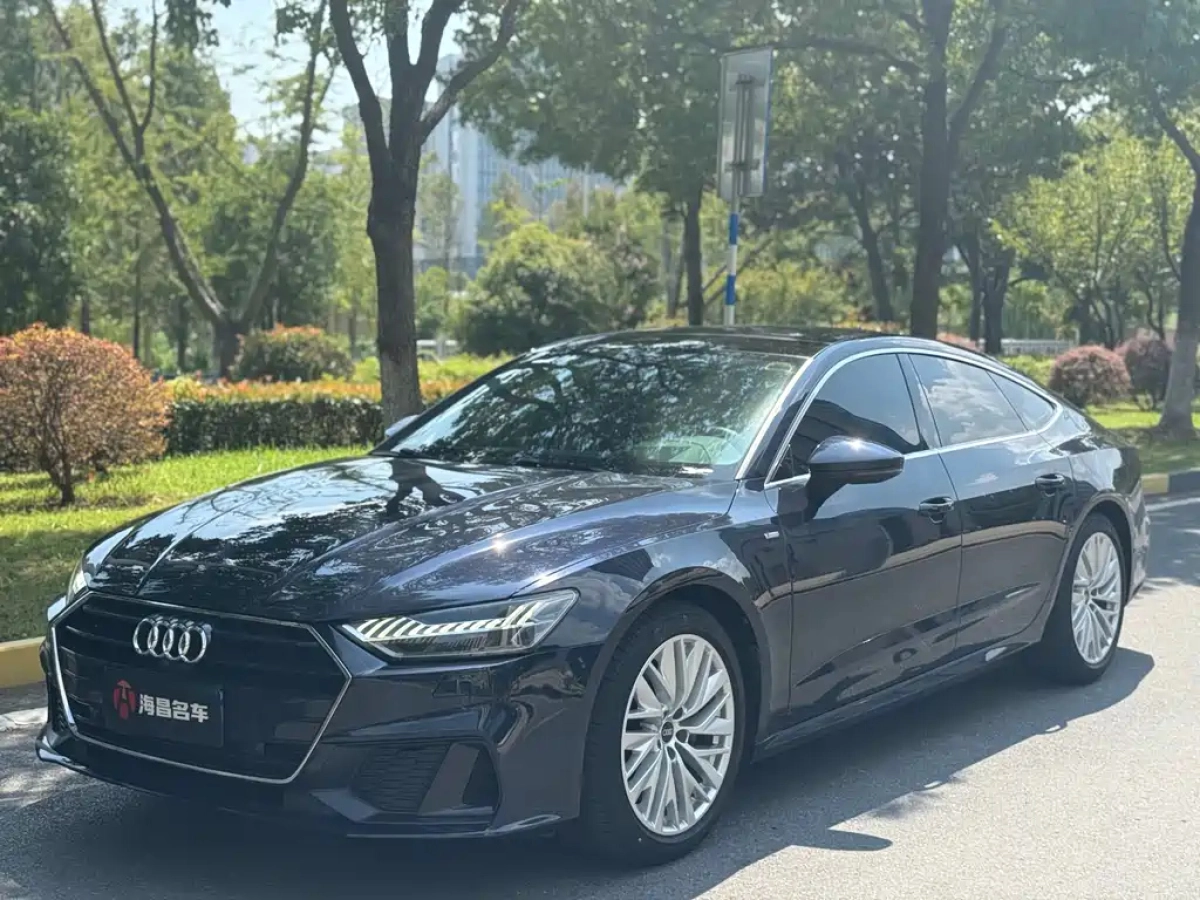 AUDI A7  2021