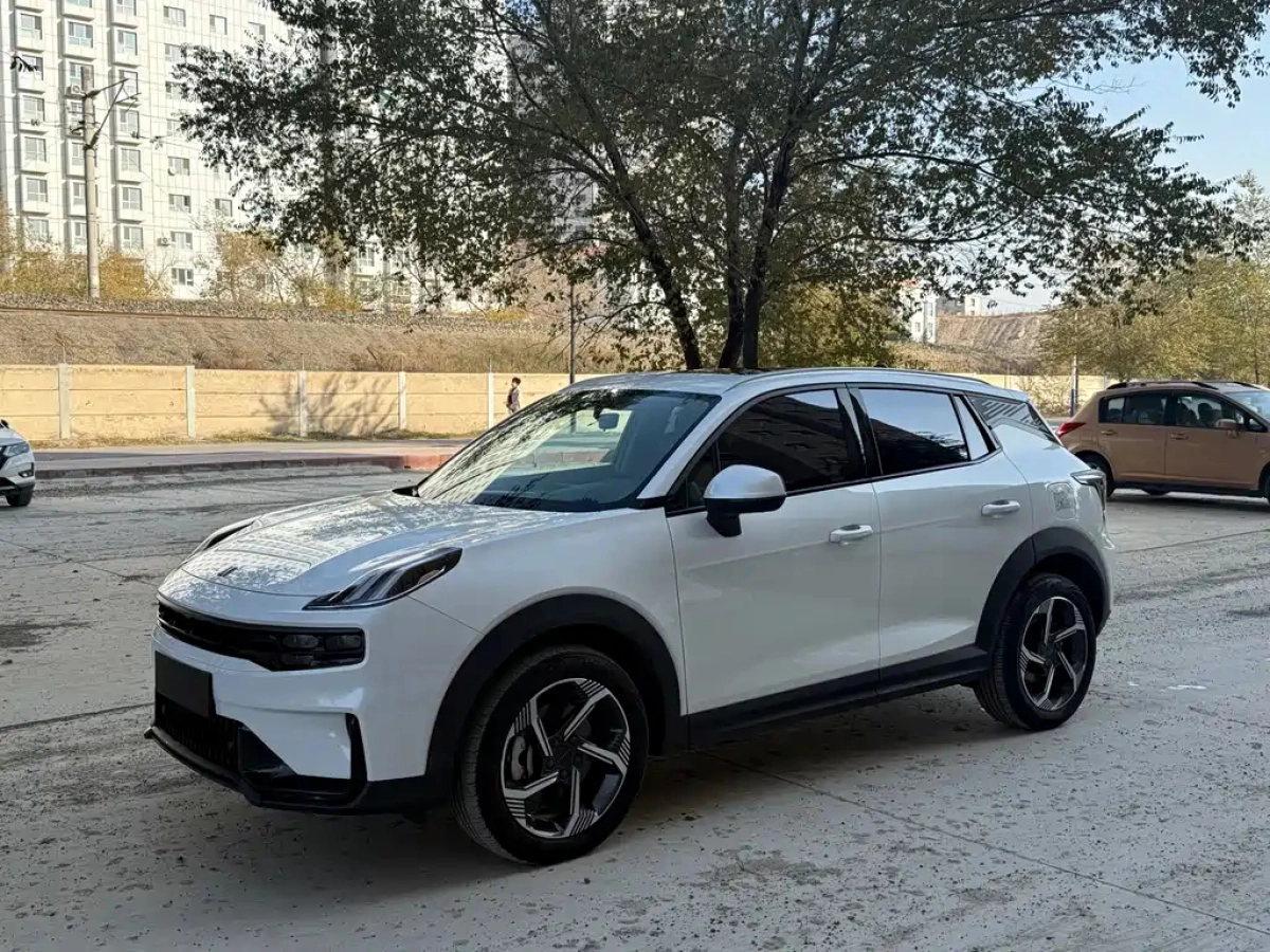 LYNK&CO 06 NEW ENERGY