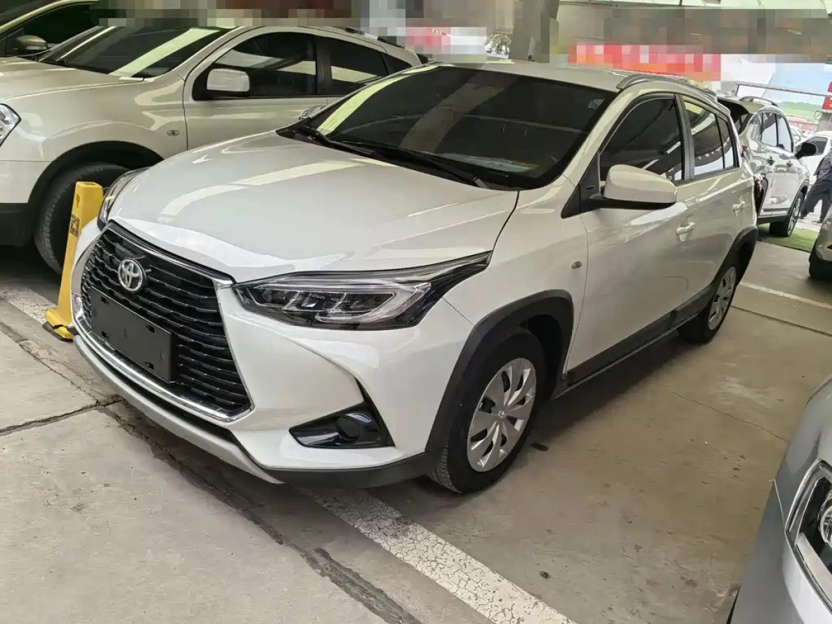 TOYOTA YARIS L DAZZLING  2023