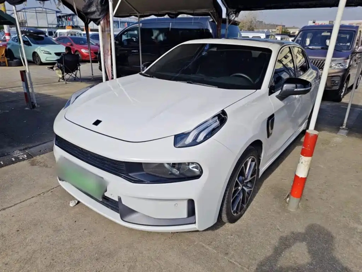 LYNK&CO 03 NEW ENERGY