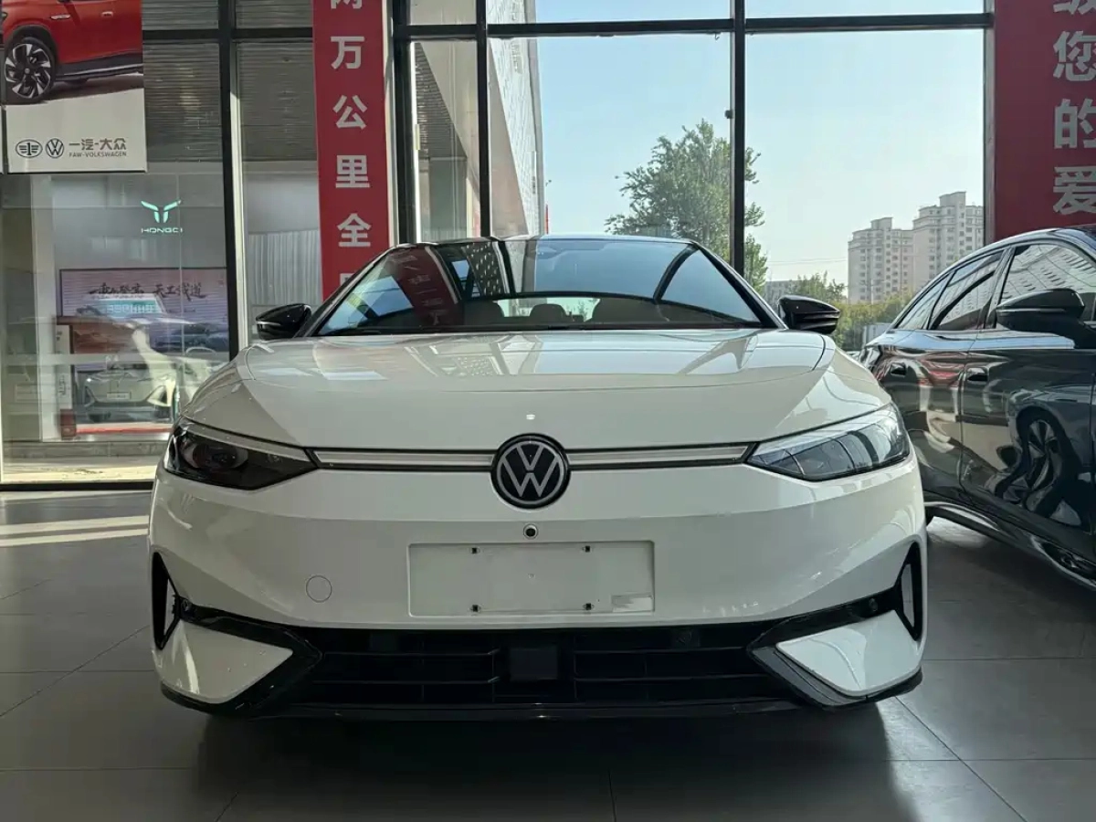 VOLKSWAGEN ID.7 VIZZION